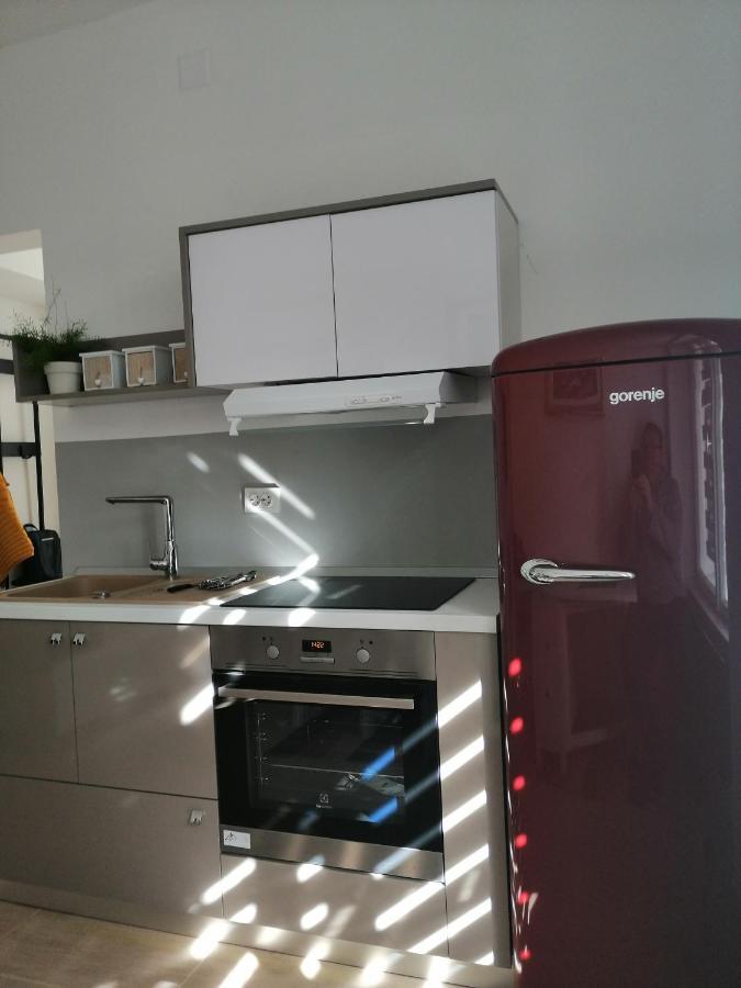 Apartman Semren Apartment Zagreb Bagian luar foto