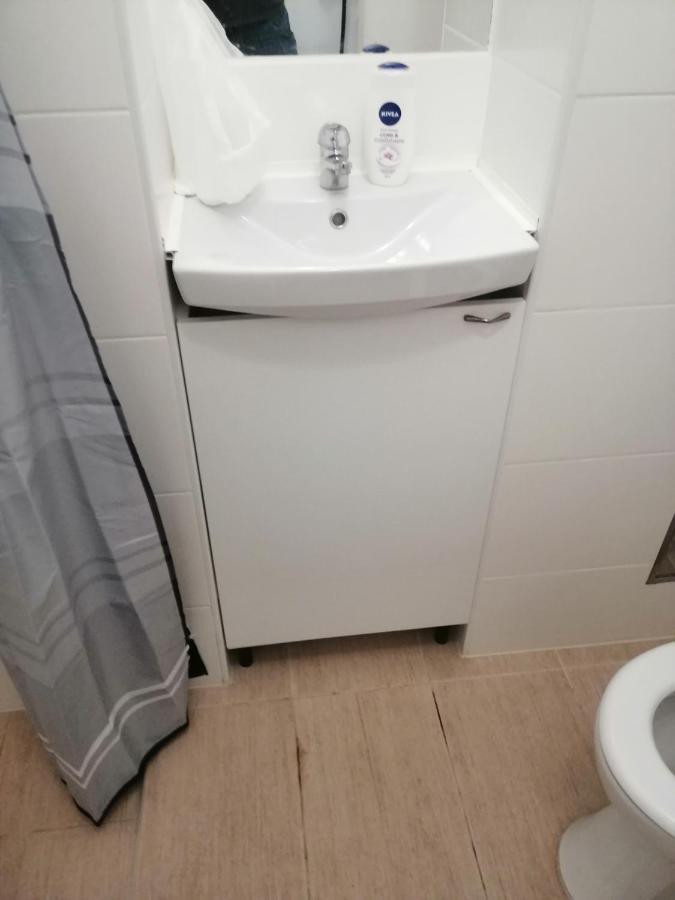 Apartman Semren Apartment Zagreb Bagian luar foto