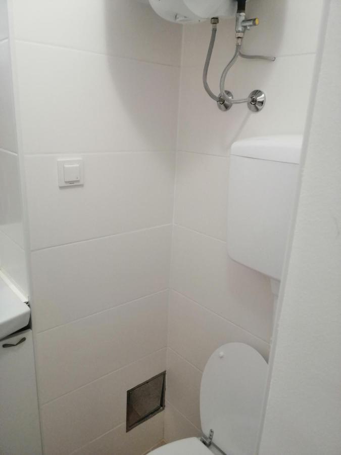 Apartman Semren Apartment Zagreb Bagian luar foto